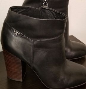 Tory Burch Boots